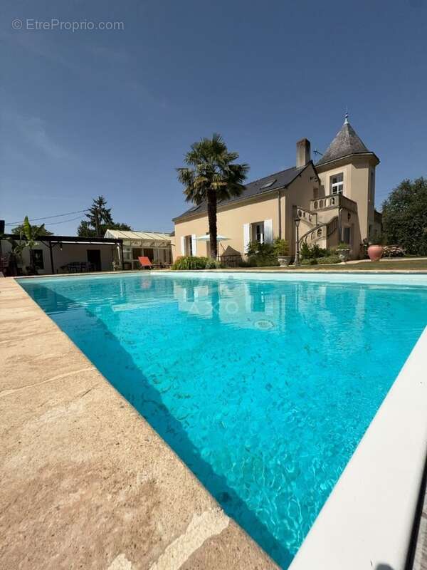 Maison à DOUE-LA-FONTAINE