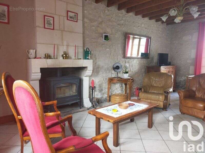 Photo 5 - Maison à NOUANS-LES-FONTAINES