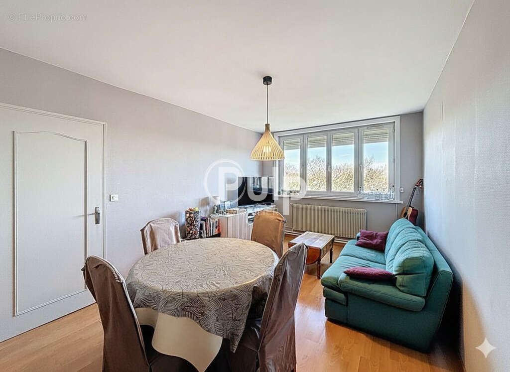 Appartement à SEQUEDIN