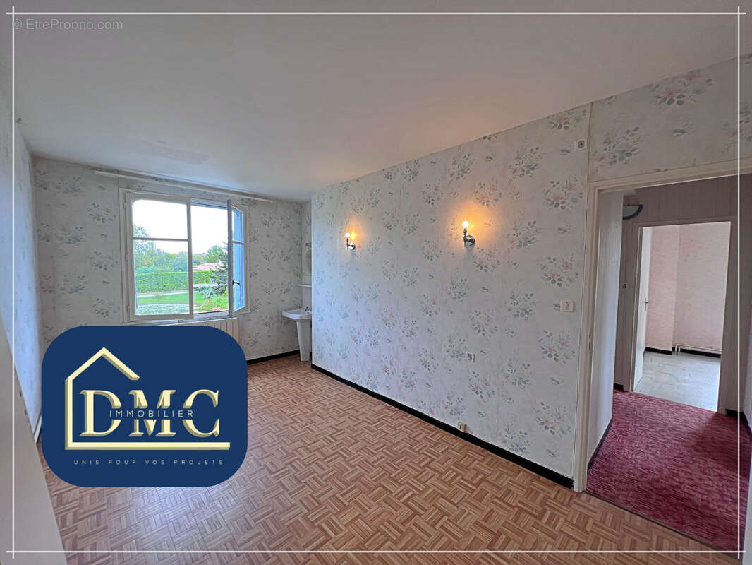 Maison à SAINT-SULPICE-SUR-LEZE