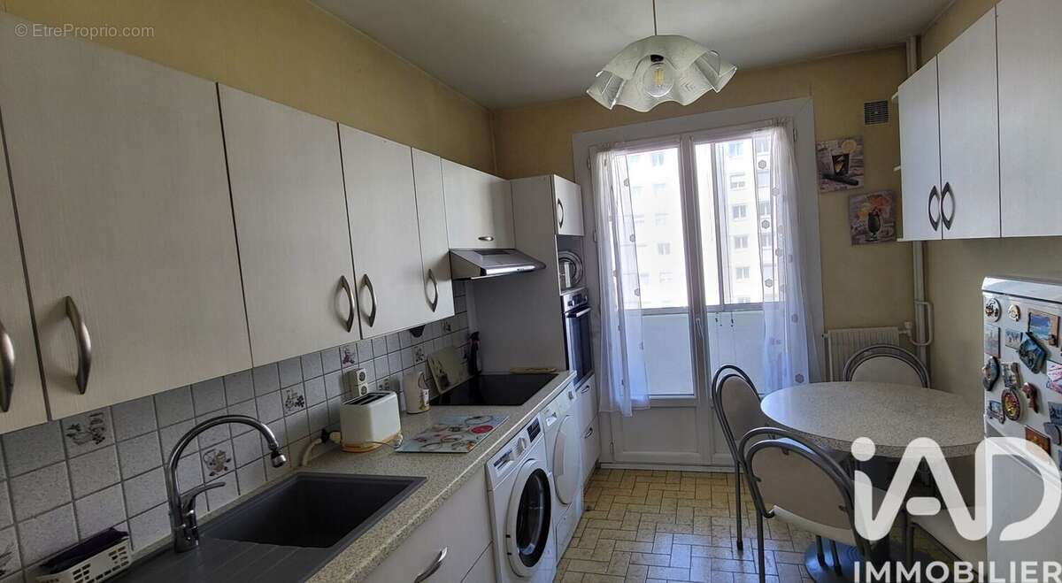 Photo 7 - Appartement à LYON-3E