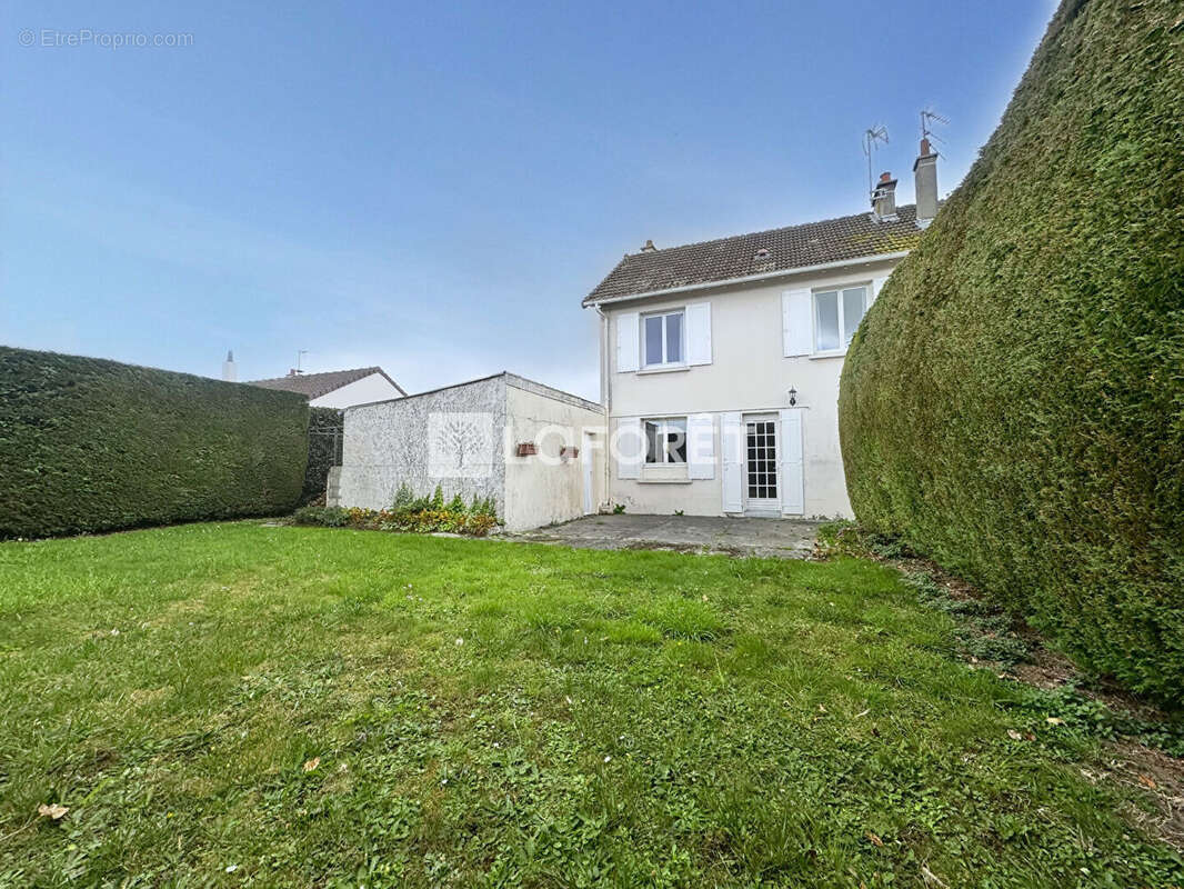 Maison à OUISTREHAM