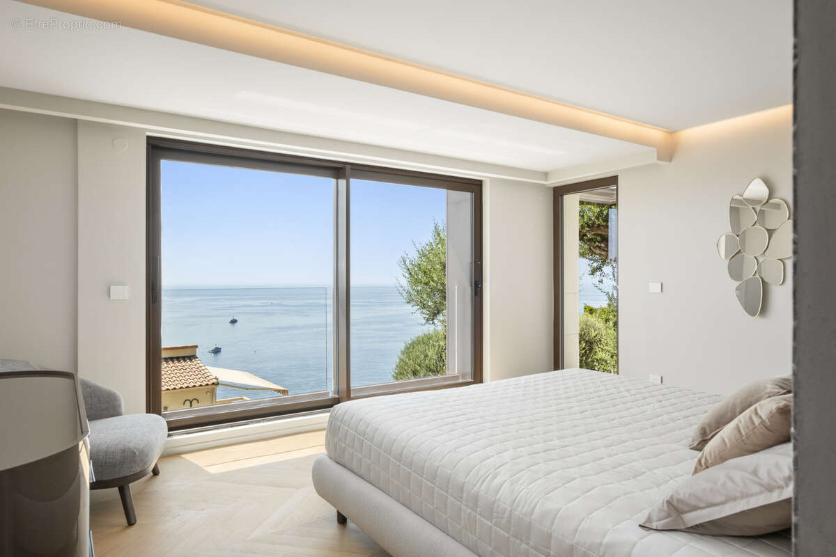 Maison à ROQUEBRUNE-CAP-MARTIN