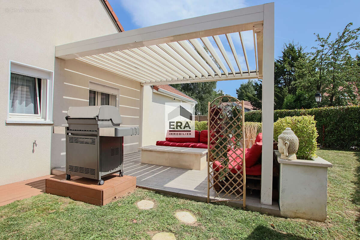Maison à SAINT-GERMAIN-LES-CORBEIL