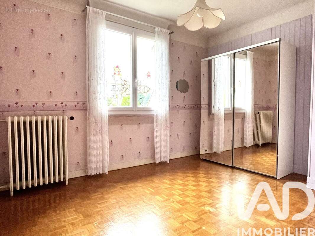 Photo 9 - Maison à SAINT-MAUR-DES-FOSSES