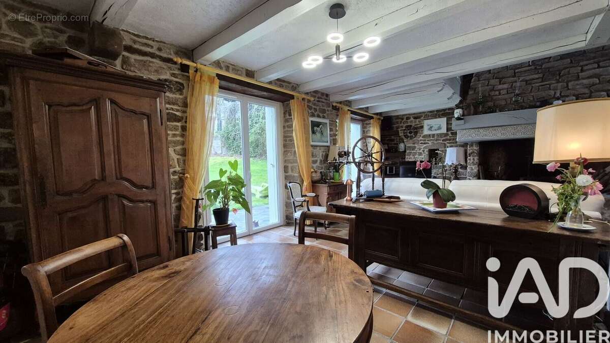 Photo 7 - Maison à SAINT-AVE