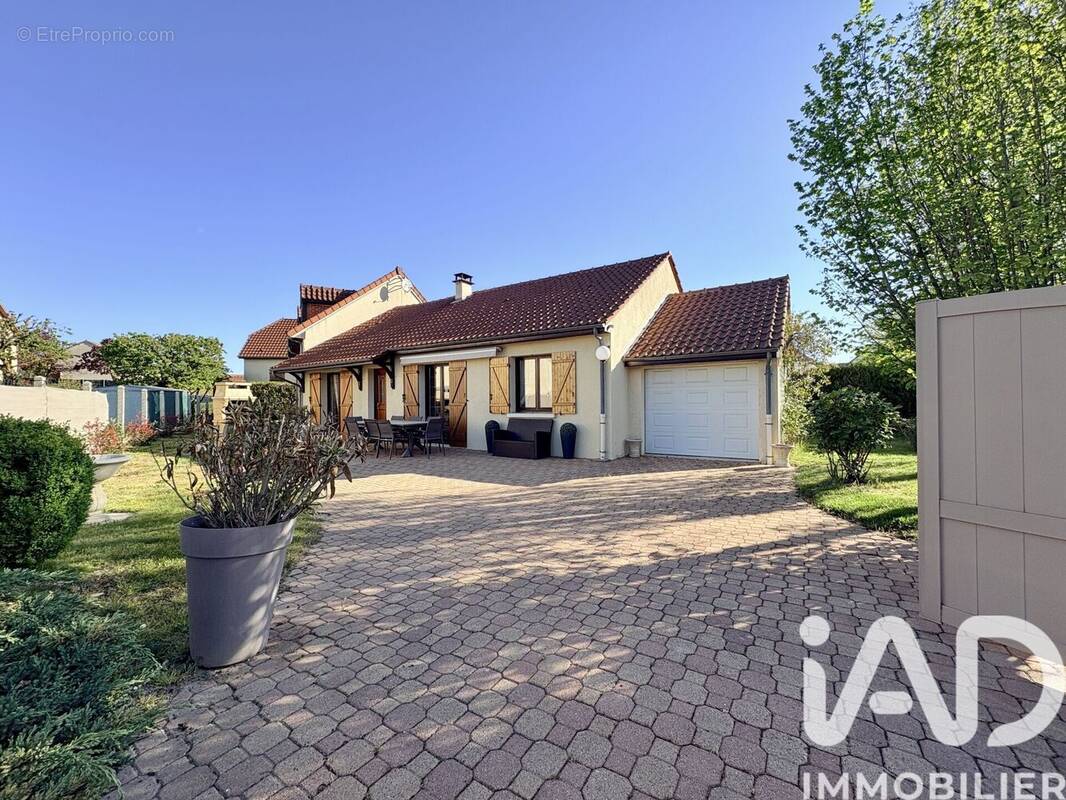 Photo 1 - Maison à SAINT-ANDRE-LES-VERGERS