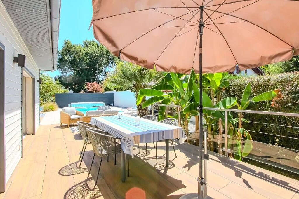 Biarritz sud belle villa de famille avec piscine - photo 14