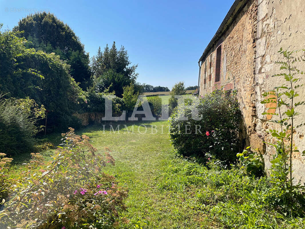 Maison à MORTAGNE-AU-PERCHE