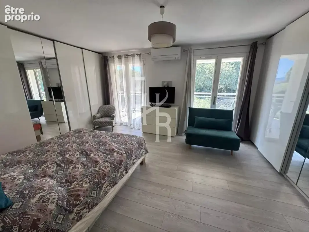 Mougins vente villa individuelle  4 P - photo 14