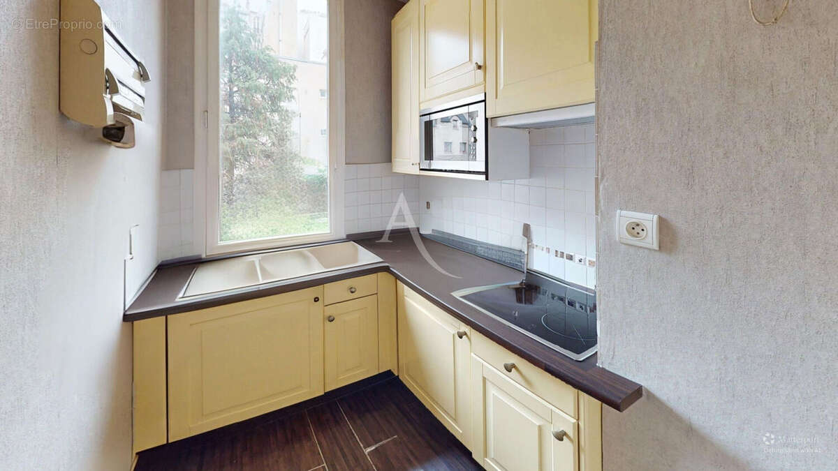 Appartement à PARIS-19E