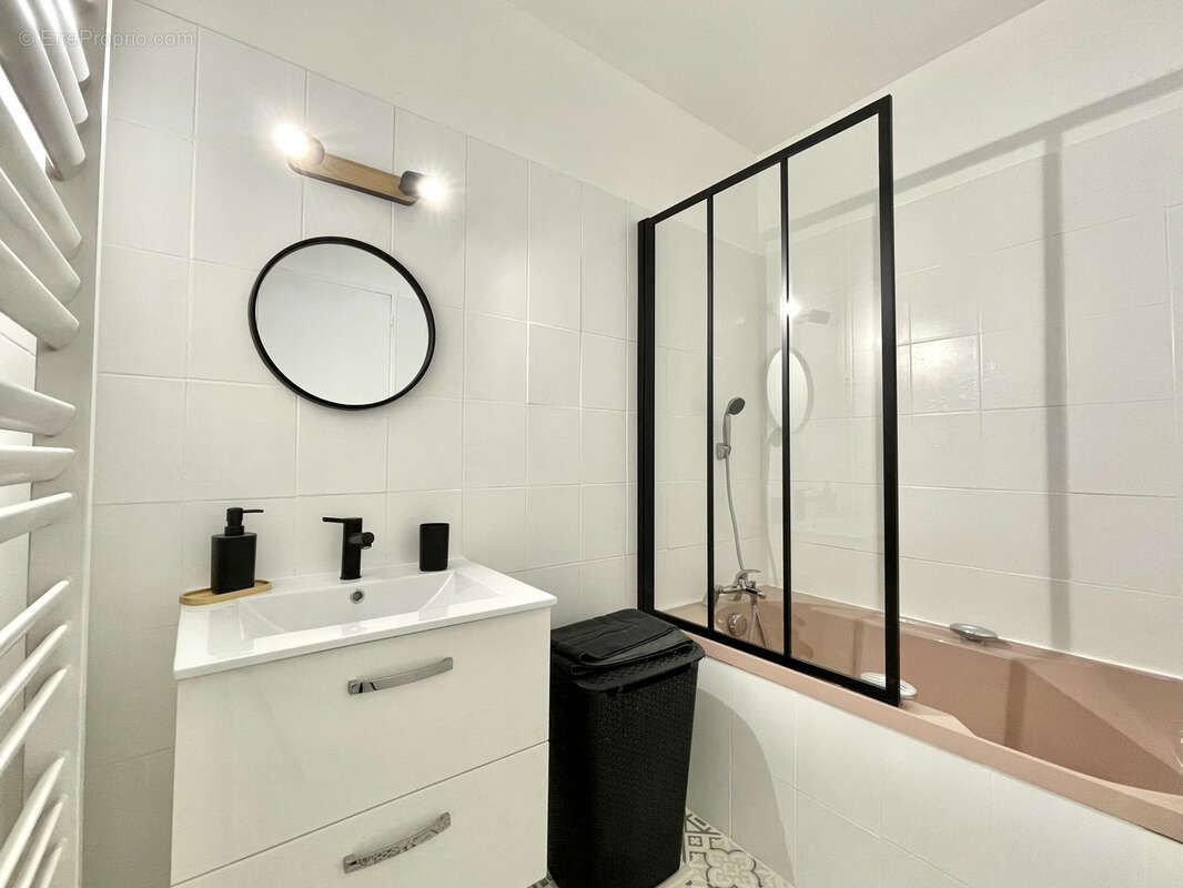Appartement à HEROUVILLE-SAINT-CLAIR