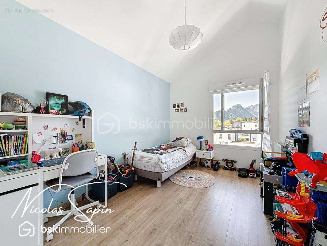 Appartement à VARCES-ALLIERES-ET-RISSET