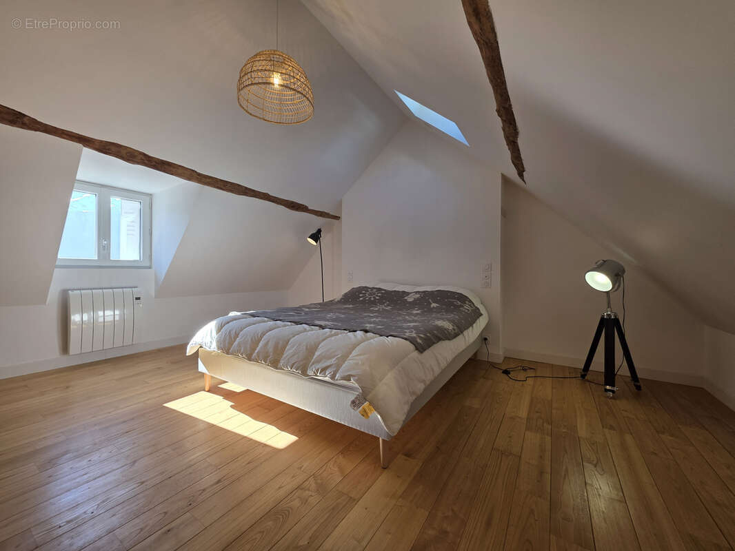 Maison à LUZ-SAINT-SAUVEUR