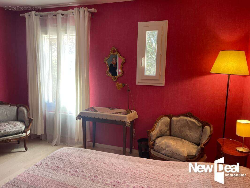 Maison à ENTREPIERRES