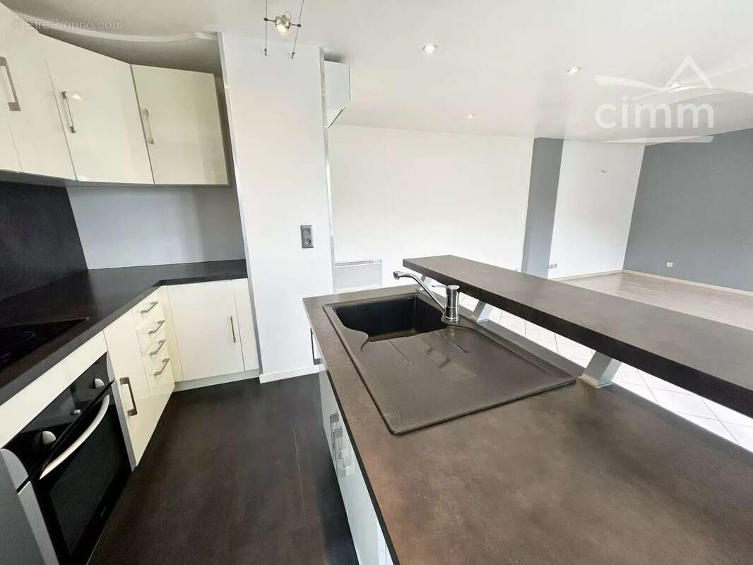 Appartement à DOMENE