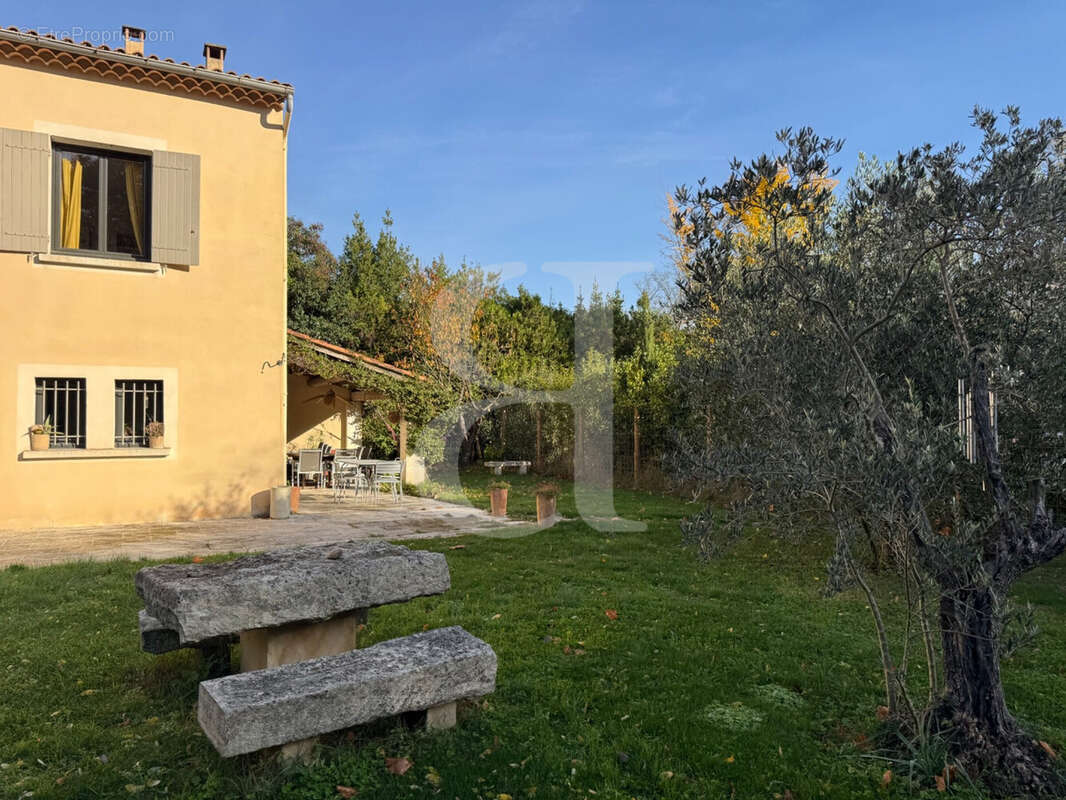 Maison à SAINT-REMY-DE-PROVENCE