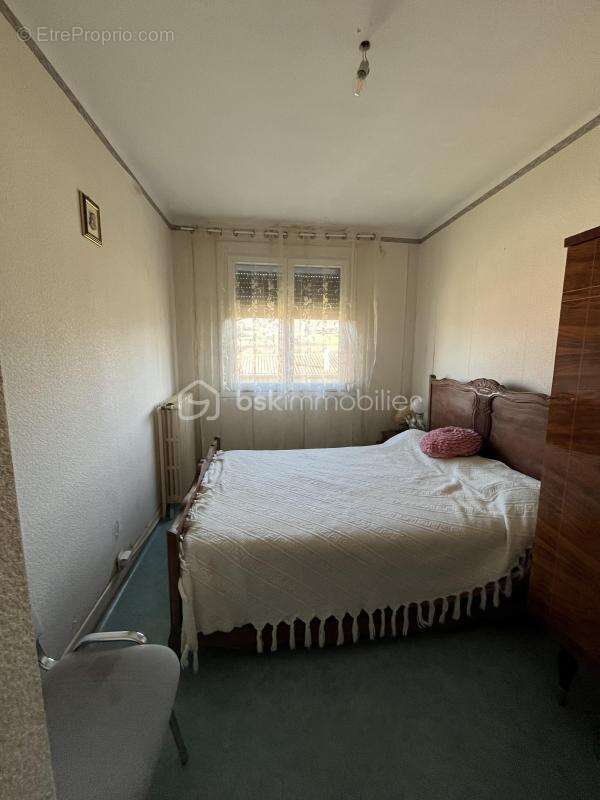 Maison à SAINT-AMANS-SOULT