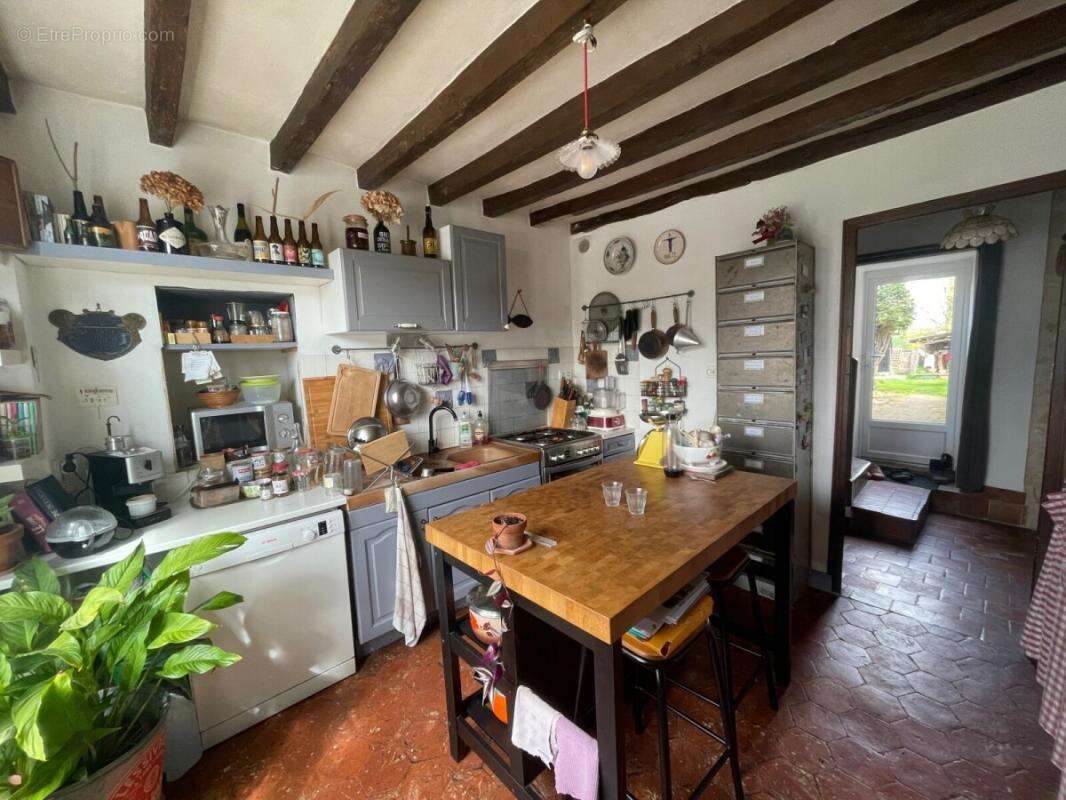 Maison à MAUVES-SUR-HUISNE