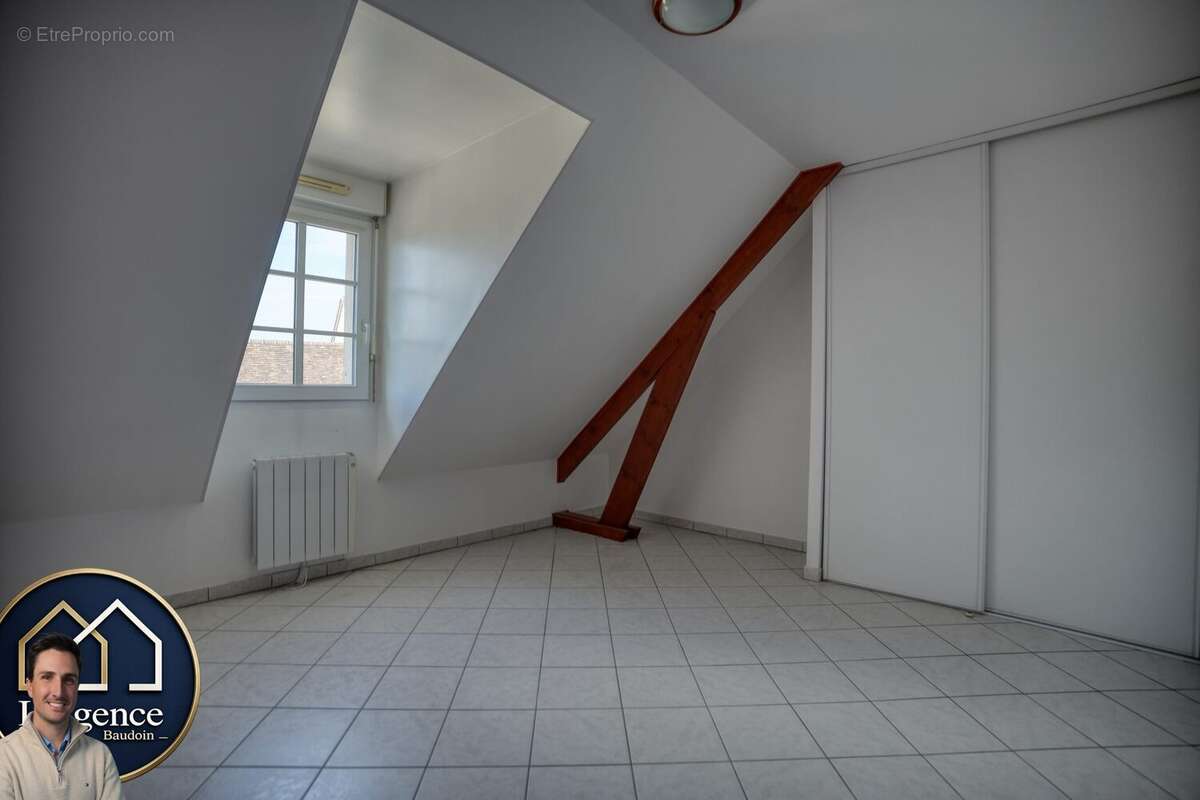 Appartement 80 m² à Epernon  - photo 5