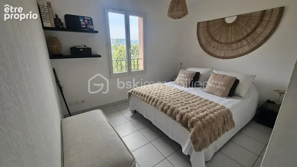 La Trinité – Villa avec vue dégagée, belles terrasses et garage triple - photo 11