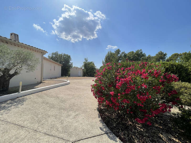 Maison à vendre 5 pièces OLLIERES (83) - photo 18