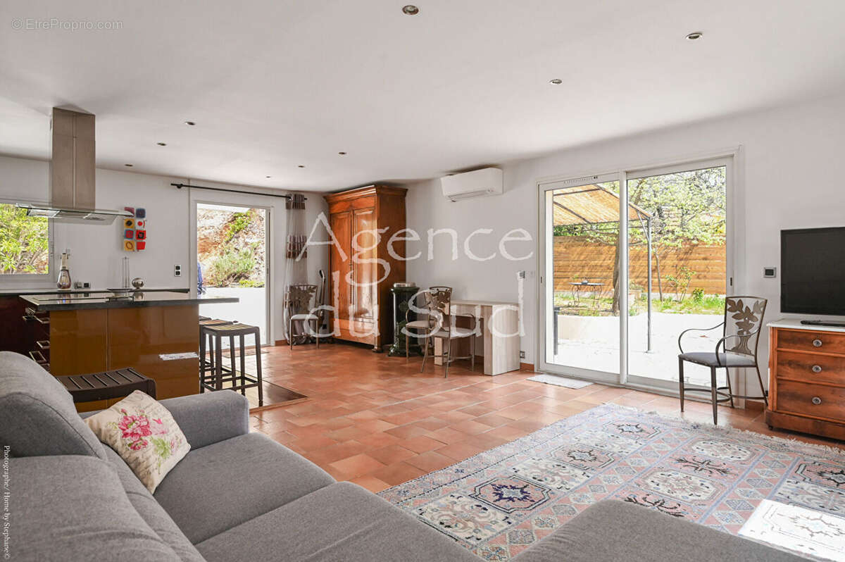 Maison à LA DESTROUSSE