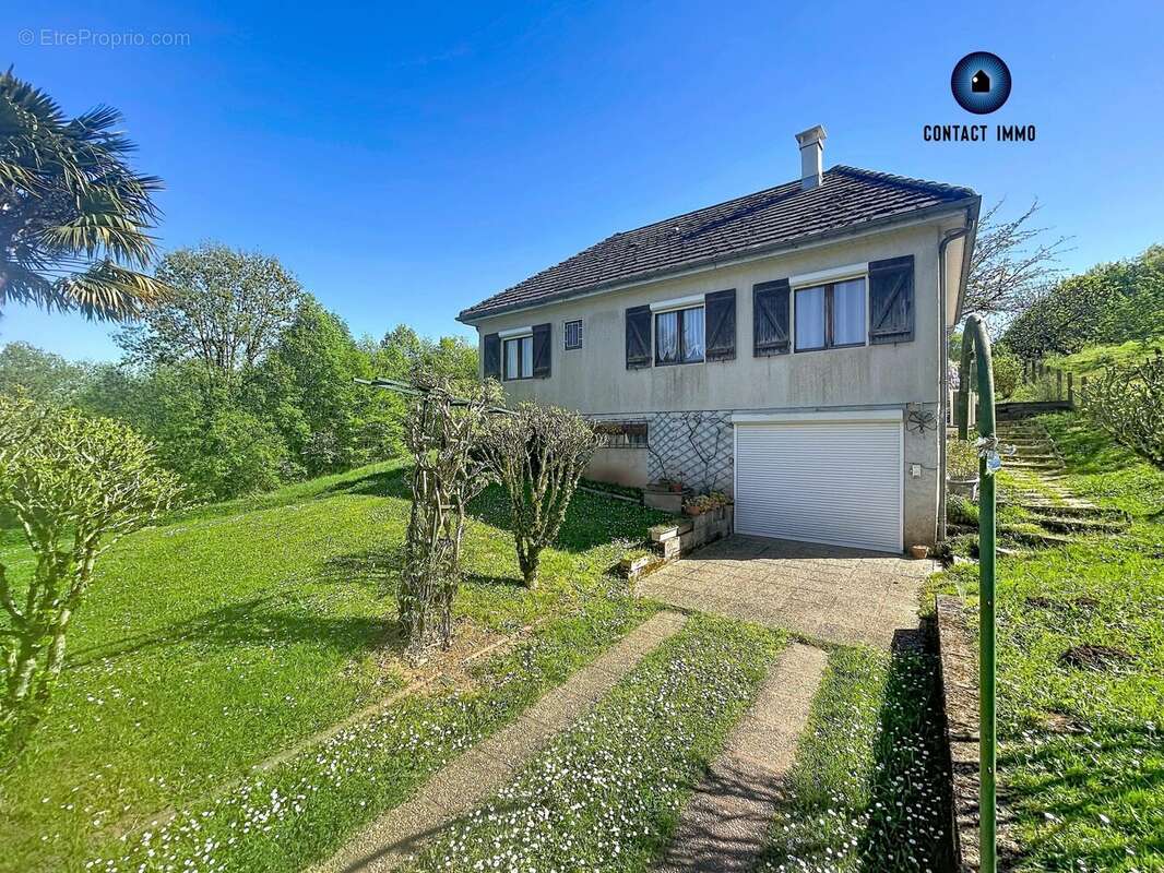 Maison à SAINT-VIANCE