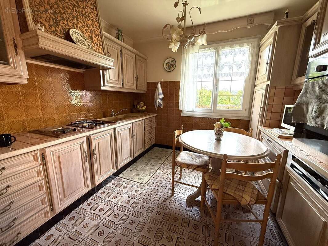 Maison à FONTAINE-LA-MALLET