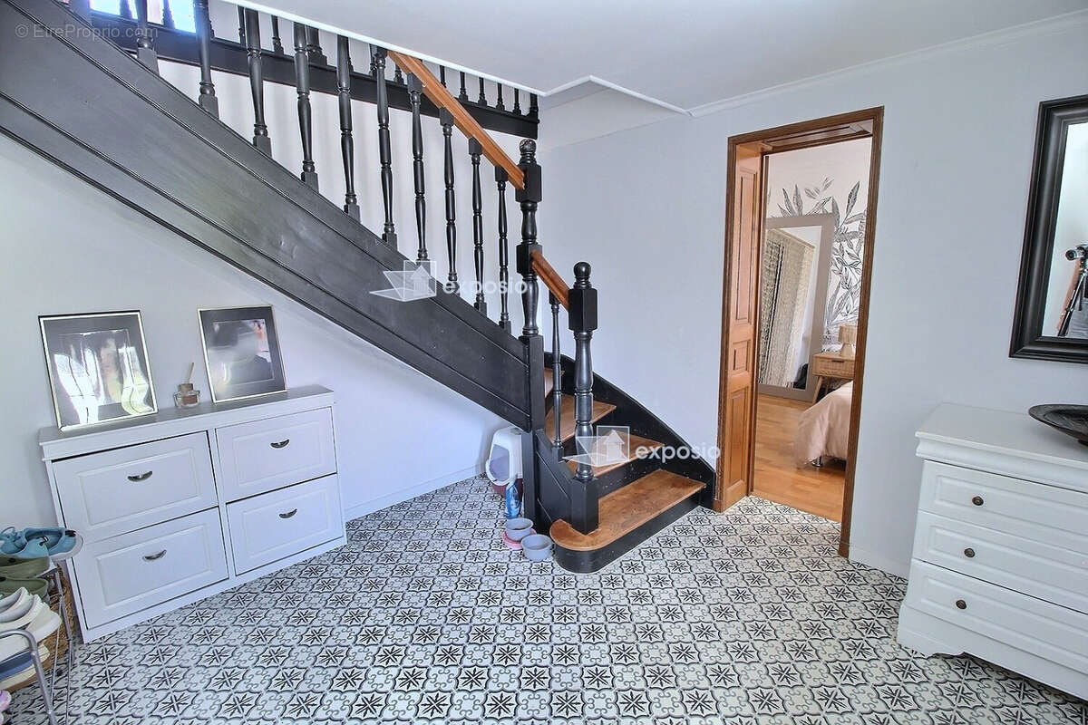 Maison Aiffres 5 pièce(s) 126 m2 - photo 8