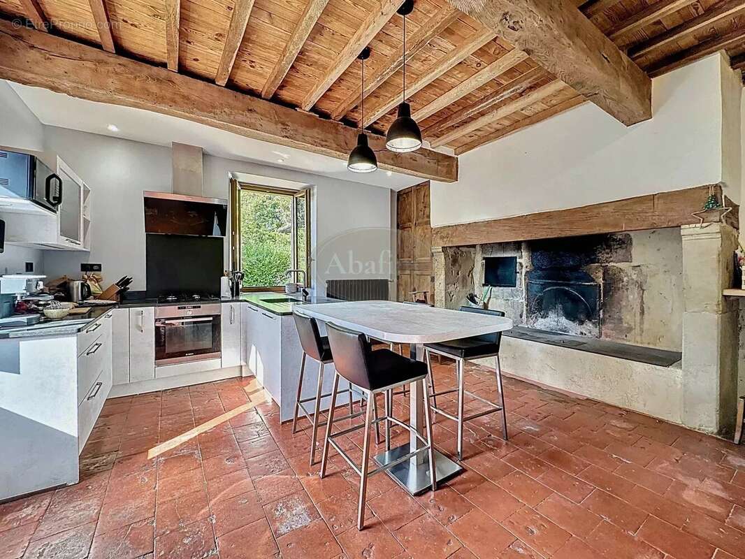 Maison à THERMES-MAGNOAC