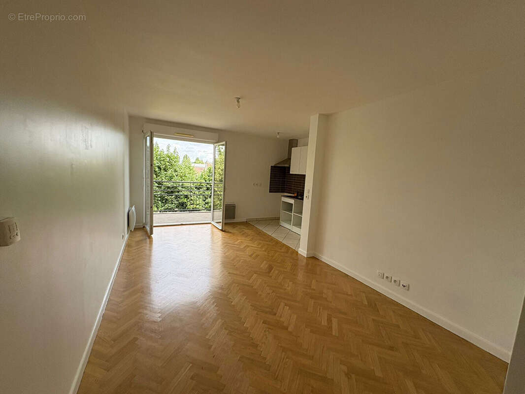 Appartement Satrouville 3 pièce(s) 59.75 m2 - photo 3