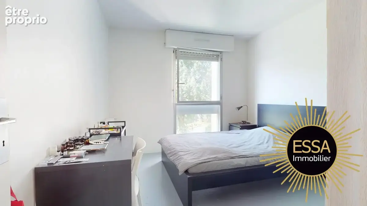 Appartement 6 pièces 102 m² à vendre à Rocquencourt (78150) - photo 9