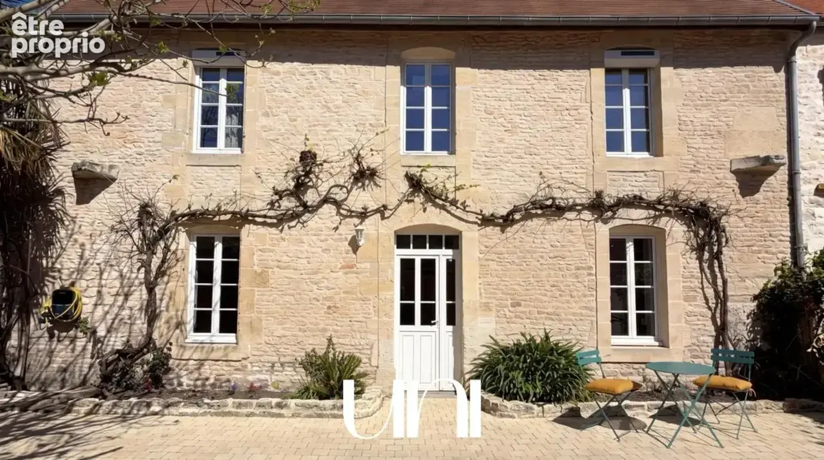 Photo Maison à Mathieu au prix de 535 000€