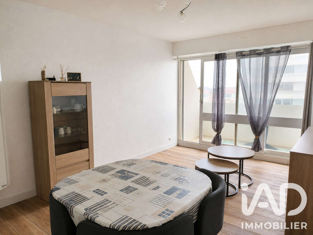 Appartement 35 m² à Saint-Hilaire-De-Riez  - photo 2