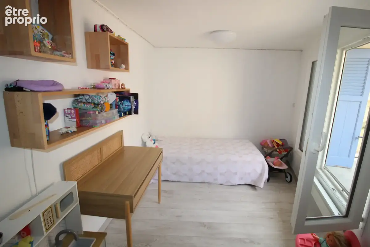 Allauch vieux village - Maison rénovée 102 m2 - 3 chambres + bureau ou dressing - photo 9