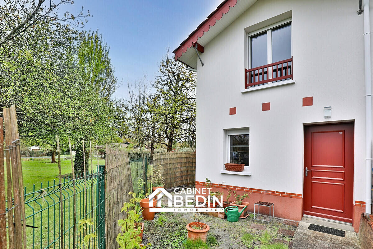 Maison à ARES