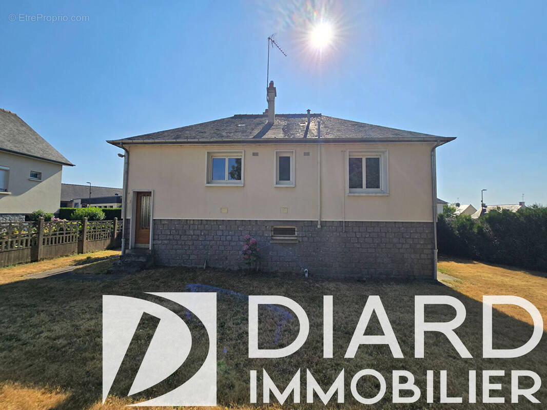 Maison à BALAZE
