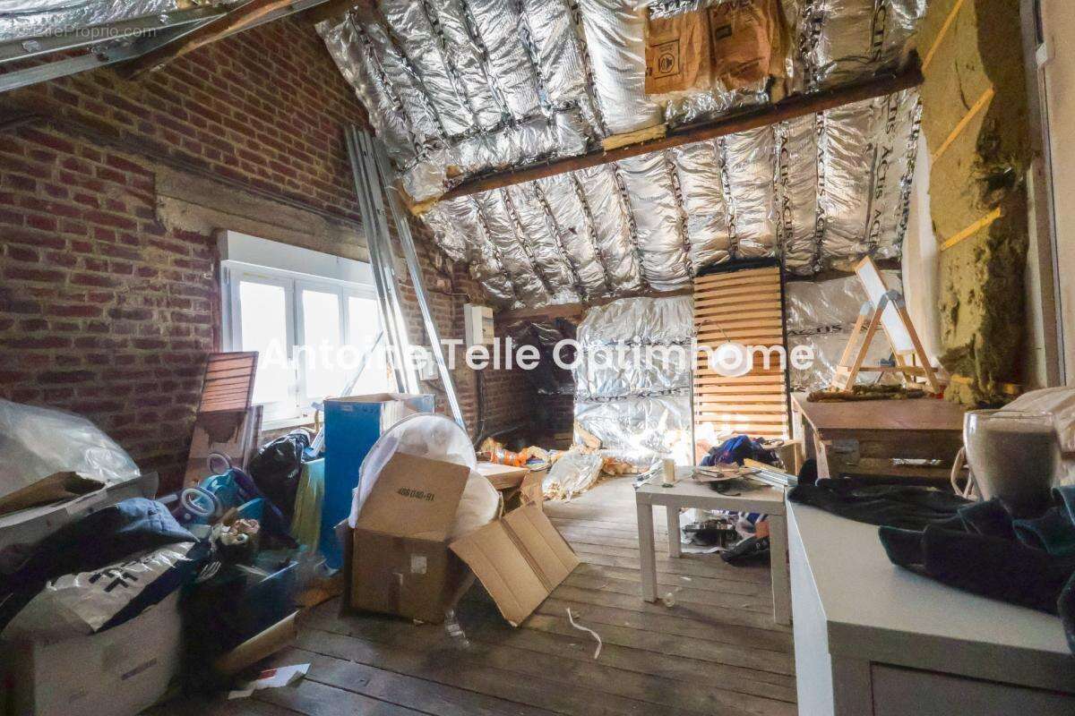 Proche Le Cateau 59360 - Maison individuelle avec nombreuses dépendances & jardin sur 1700m² - photo 11