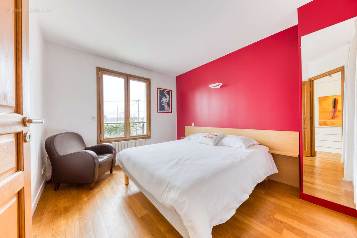 Maison à PONTAULT-COMBAULT