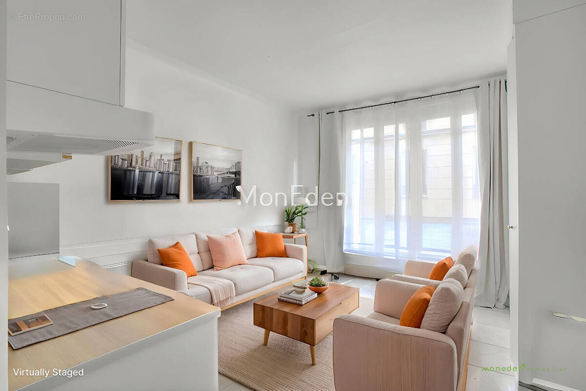 Appartement à PARIS-18E