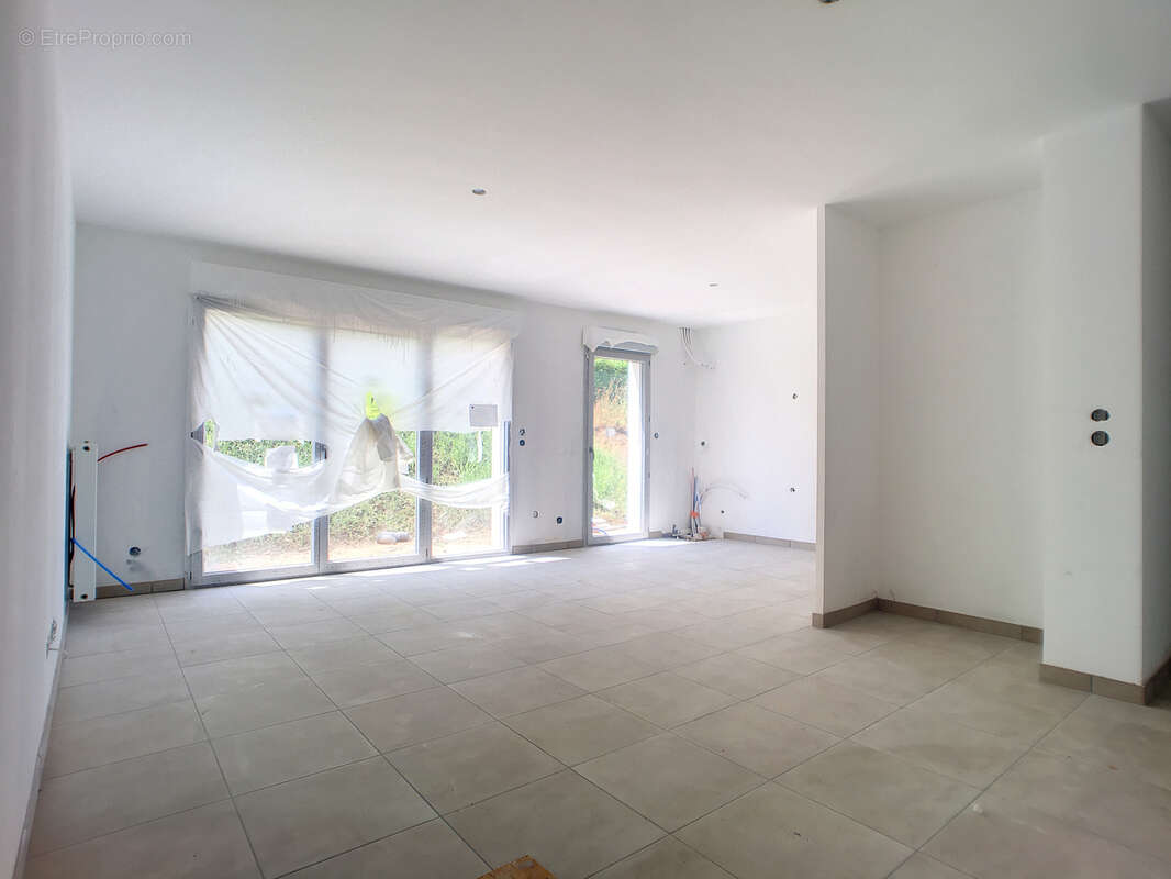 Appartement à TREVOUX