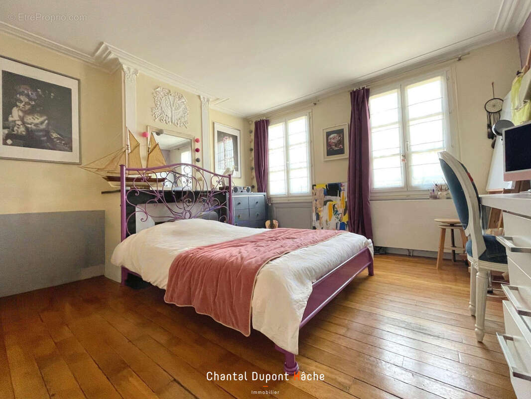Maison à CHARTRES