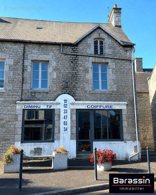 Maison à MONTMARTIN-SUR-MER