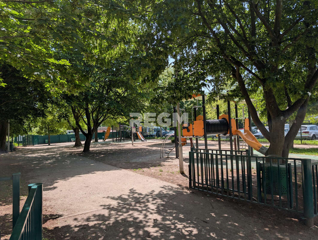 Appartement à AULNAY-SOUS-BOIS