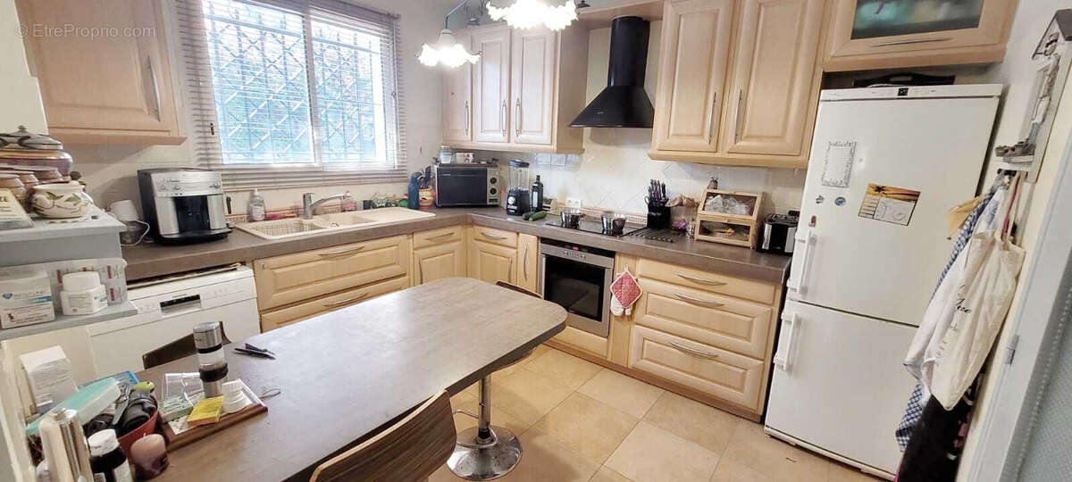 Maison à BORMES-LES-MIMOSAS