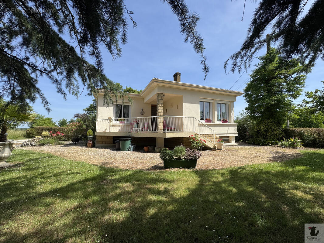 Maison à SAINT-NEXANS