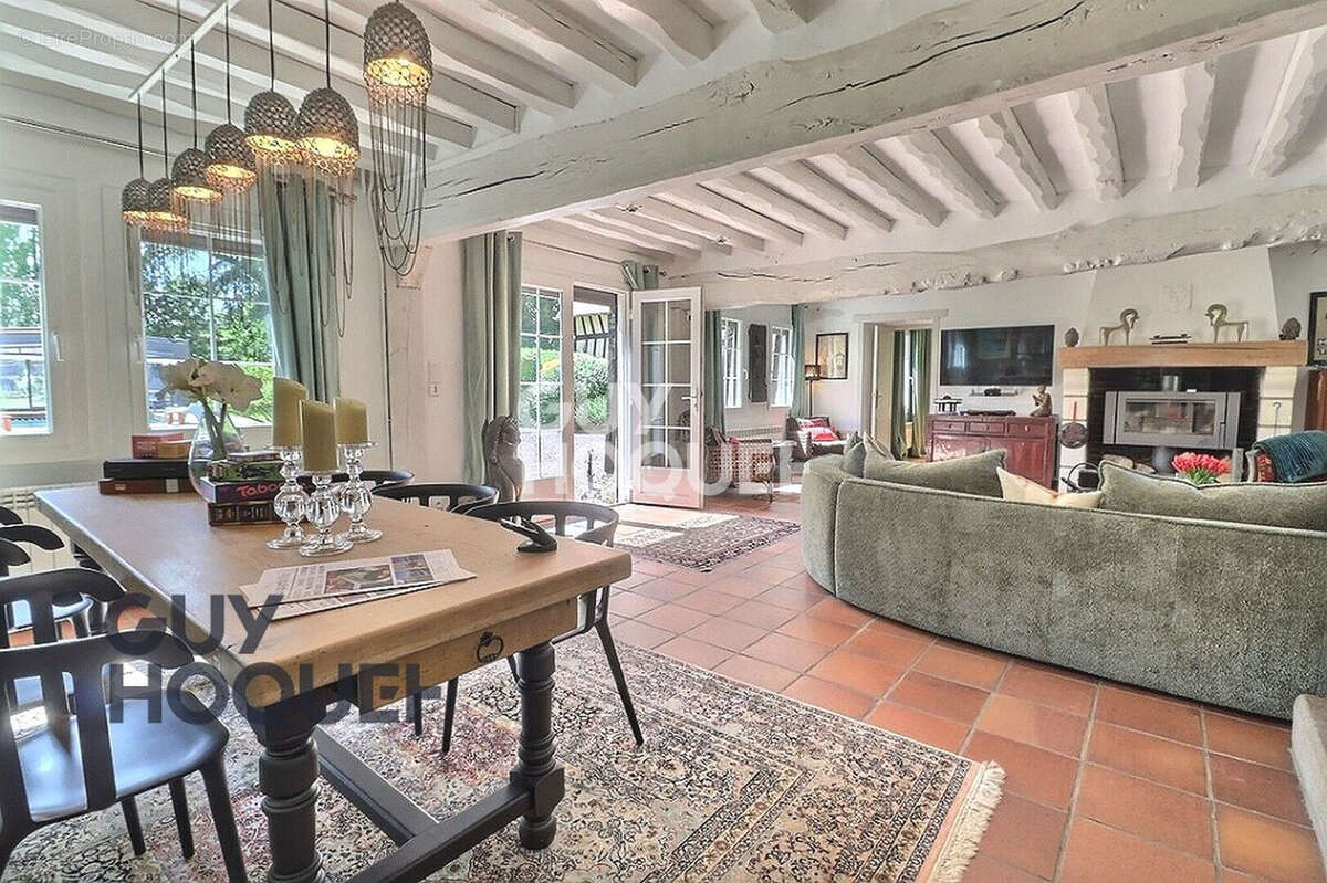 Maison à BOURGTHEROULDE-INFREVILLE