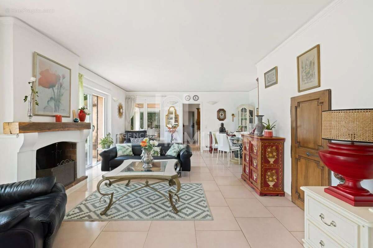 Maison à GRASSE