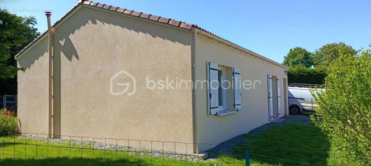 Maison à SAINT-VINCENT-LA-CHATRE